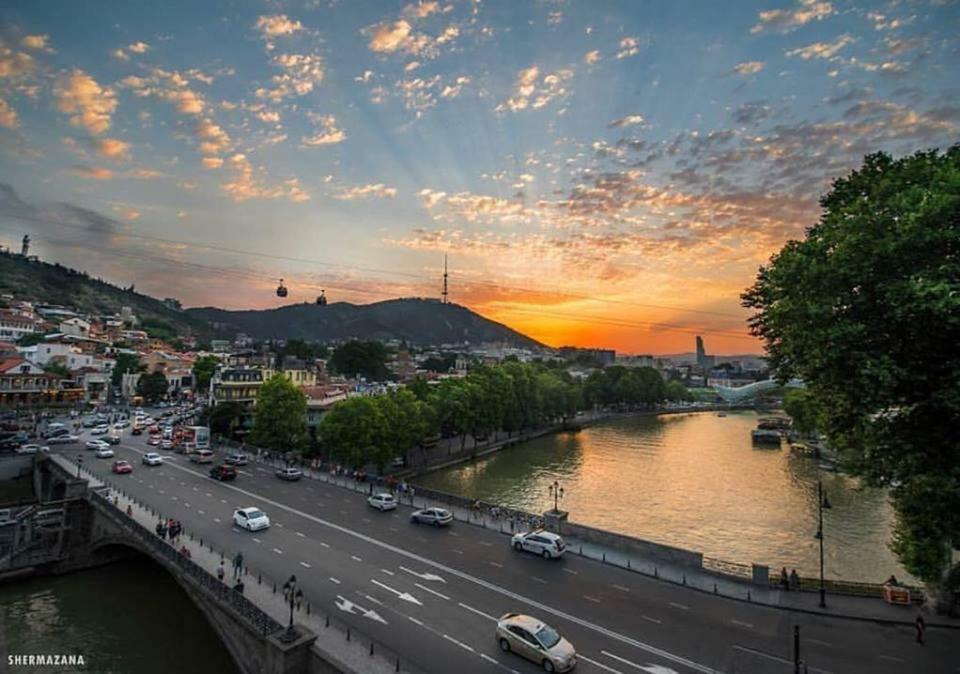 Hotel King Gorgasali Tbilisi Exterior foto